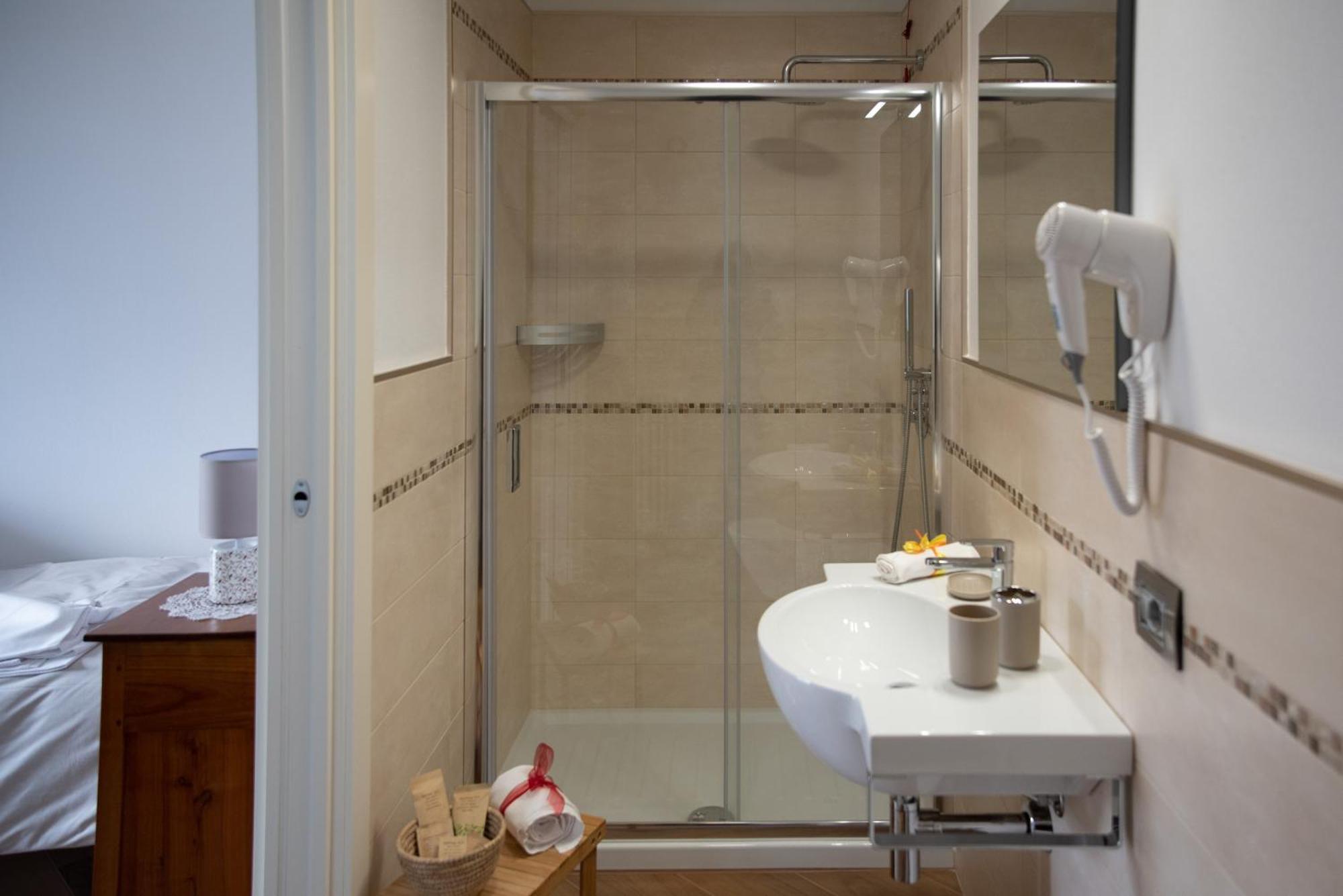 B&B Le Aquane Ono San Pietro Екстер'єр фото